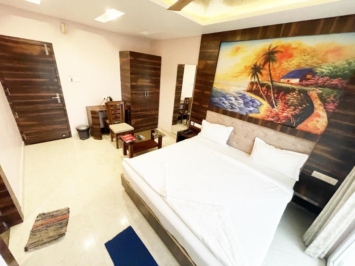 Shree Ganesh Hotel Пурі Екстер'єр фото