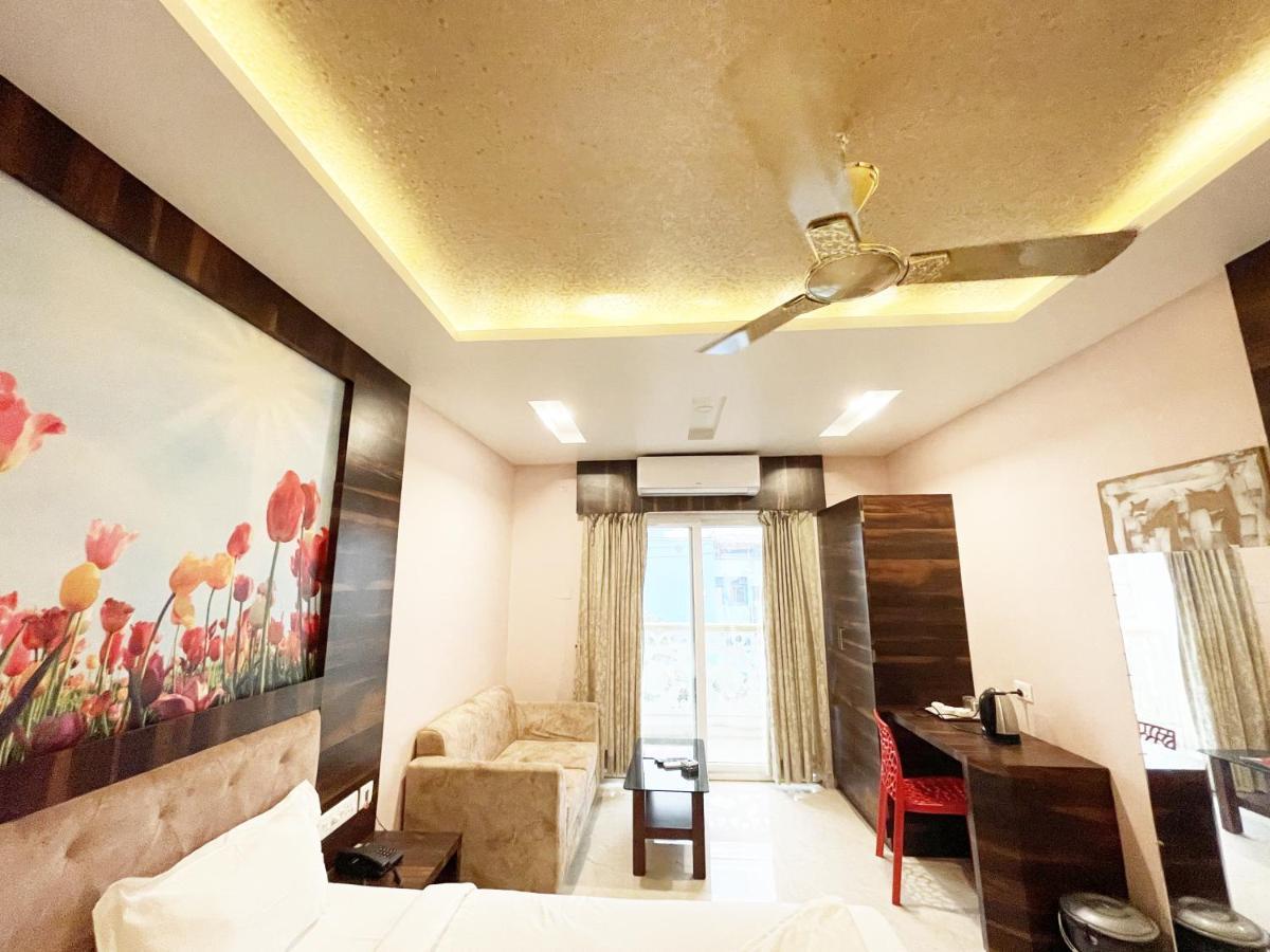 Shree Ganesh Hotel Пурі Екстер'єр фото