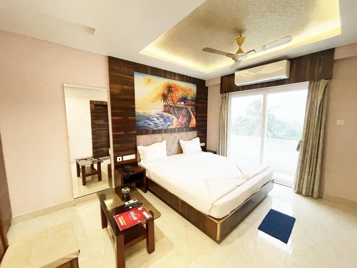 Shree Ganesh Hotel Пурі Екстер'єр фото