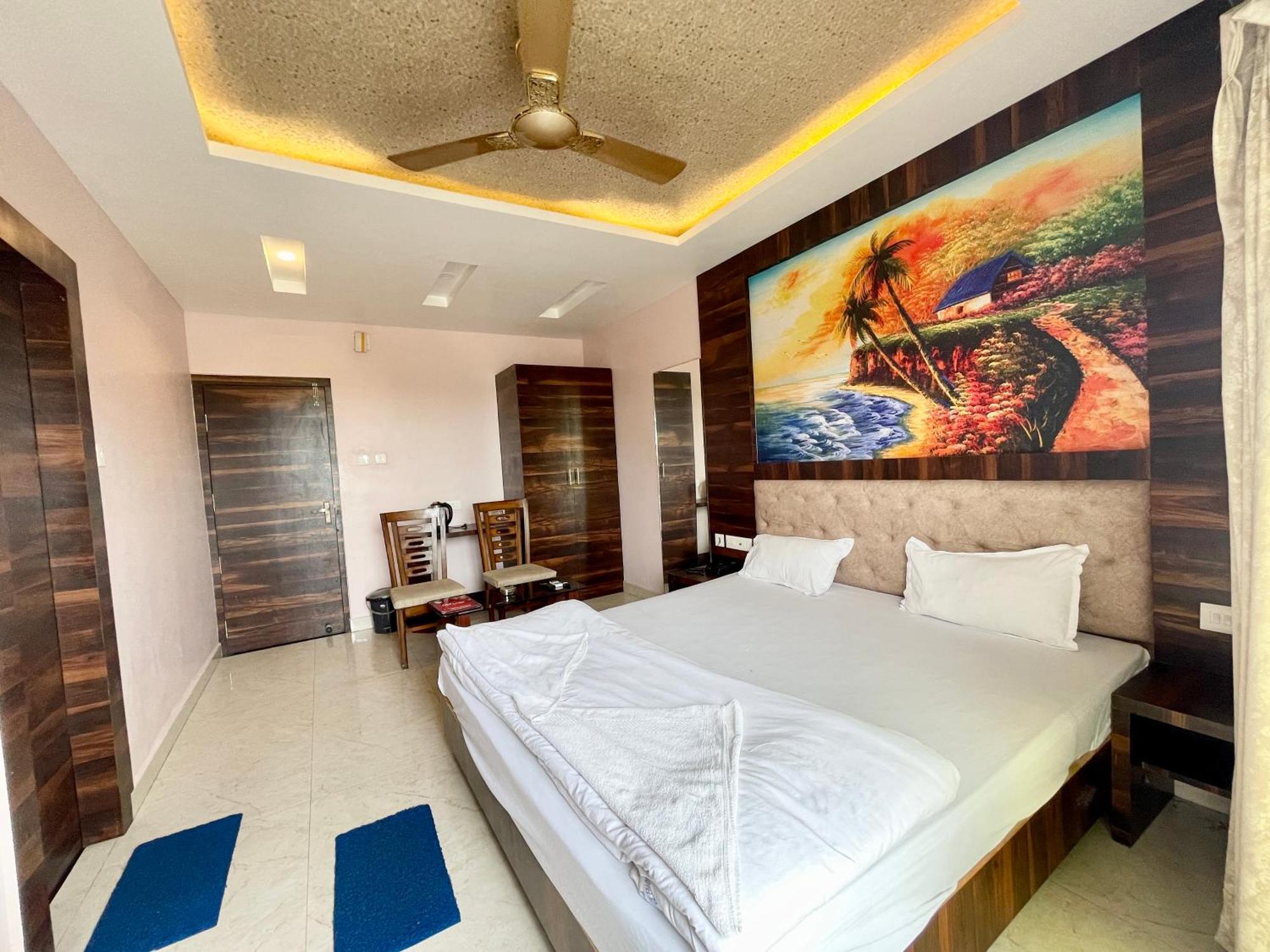 Shree Ganesh Hotel Пурі Екстер'єр фото